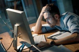 working late can cause sleep deprivation